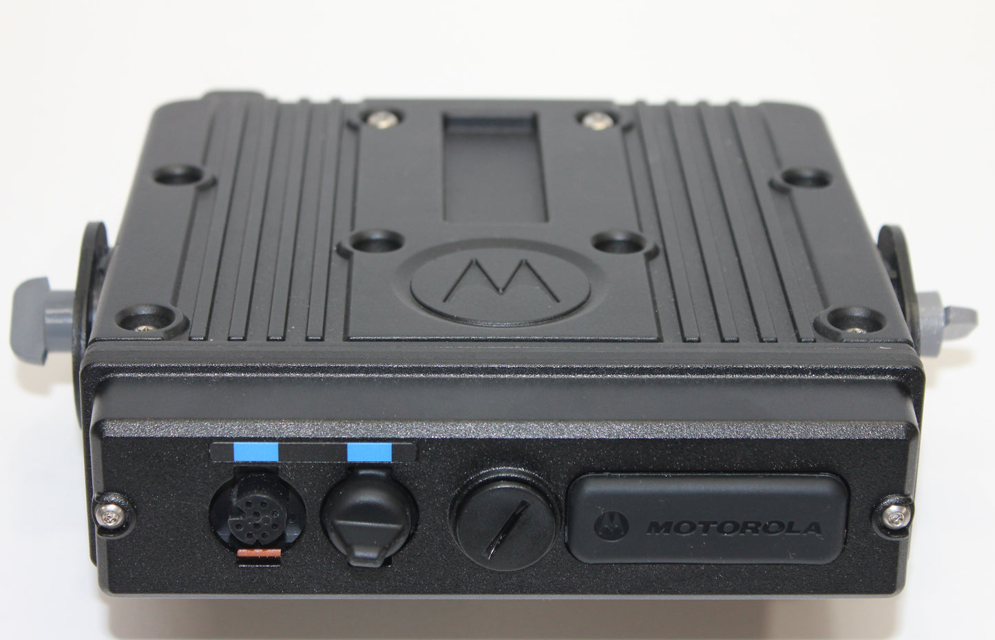 REMOTE MOTOROLA APX4500 700/800 MHZ DIGITAL MOBILE RADIO P25 I AND II TDMA AES