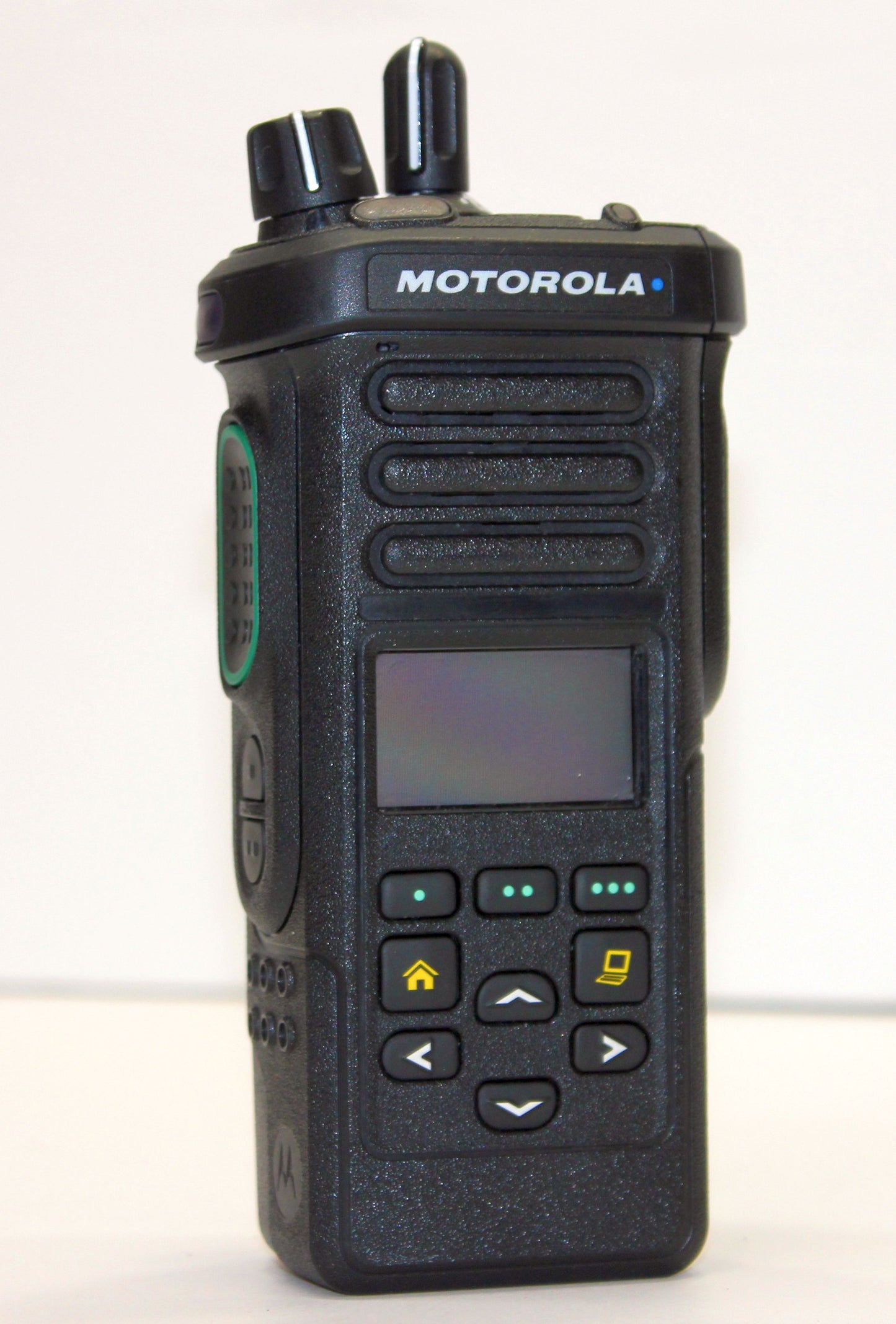 MOTOROLA APX4000 700-800MHZ H51UCF9PW6AN P25 AES DES P25 PHASE I & 2 TDMA