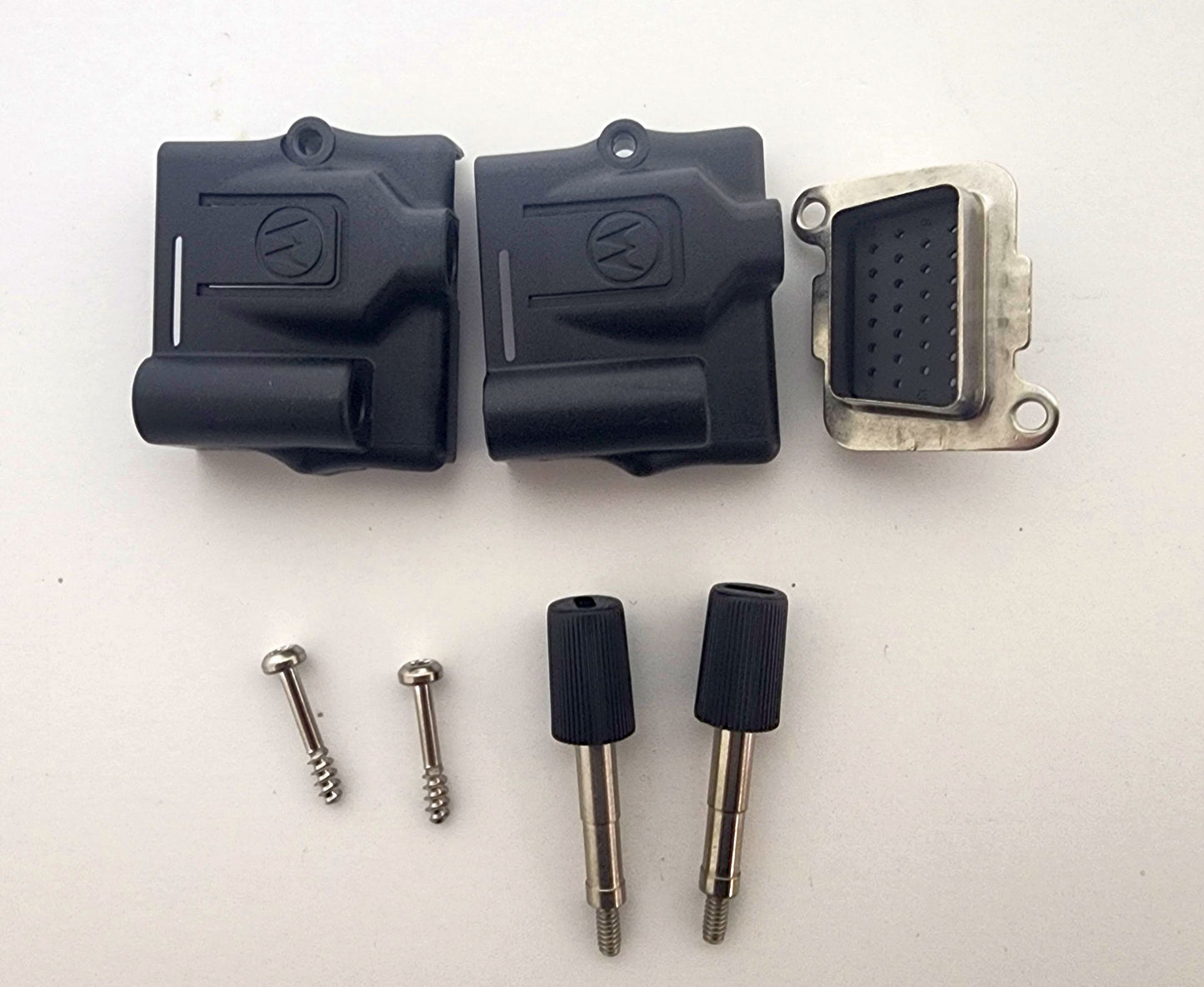 Motorola HLN6961 Remote Control Head Mobile Accessory Port APX/XTL Plug