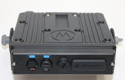 REMOTE  MOTOROLA APX4500 700/800 MHZ DIGITAL MOBILE RADIO P25 I AND II TDMA AES