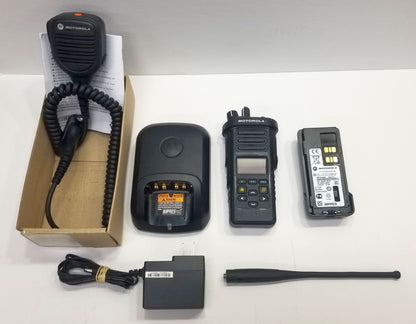 MOTOROLA APX4000 700-800MHZ H51UCF9PW6AN P25 AES DES P25 PHASE I & 2 TDMA